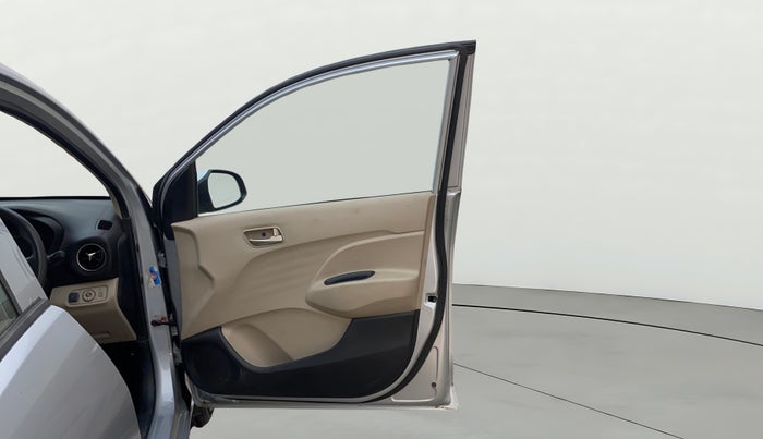 2018 Hyundai NEW SANTRO SPORTZ CNG, CNG, Manual, 54,174 km, RHS Front Door