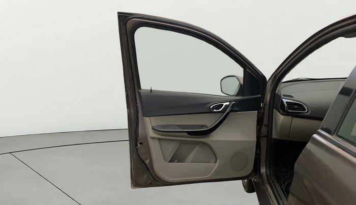 2018 Tata Tiago XZA PETROL, Petrol, Automatic, 68,178 km, LHS Front Door