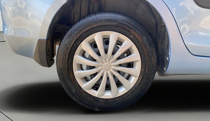 2016 Maruti Swift Dzire VXI, Petrol, Manual, 49,000 km, Right Rear Wheel