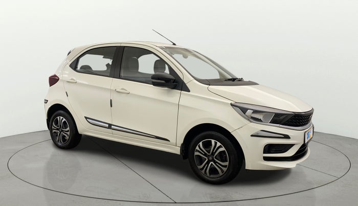 2024 Tata Tiago XT Rhythm CNG, CNG, Manual, 16,209 km, Right Front Diagonal
