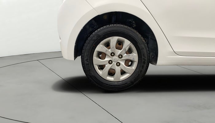2015 Hyundai Elite i20 MAGNA 1.2, Petrol, Manual, 98,620 km, Right Rear Wheel