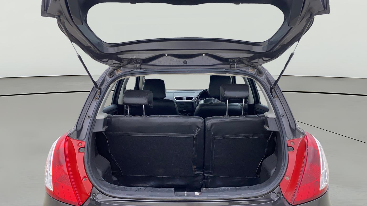 2017 Maruti Swift VXI, Petrol, Manual, 26,713 km, Boot Open Zoomed View