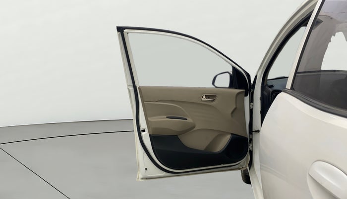 2018 Hyundai NEW SANTRO SPORTZ AMT, Petrol, Automatic, 73,814 km, LHS Front Door