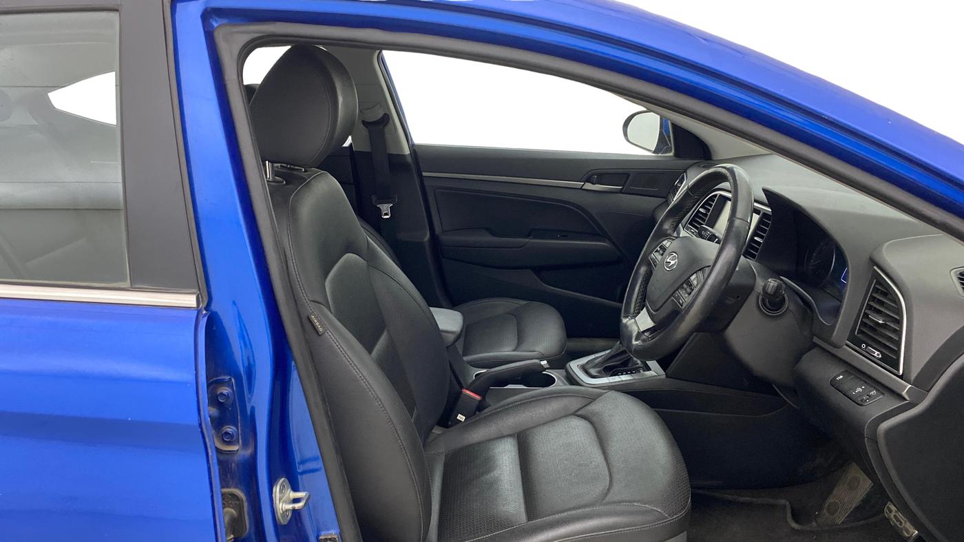 2018 Hyundai New Elantra 2.0 SX(O) AT PETROL, Petrol, Automatic, 64,464 km, Right Side Front Door Cabin