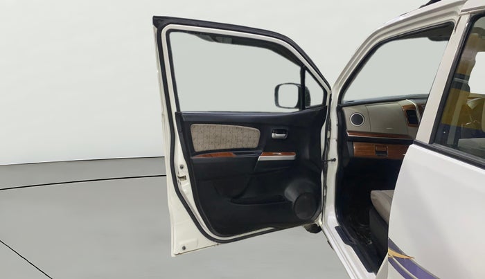 2016 Maruti Wagon R 1.0 VXI AMT, Petrol, Automatic, 80,046 km, LHS Front Door