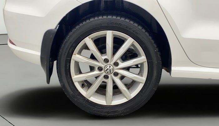 2018 Volkswagen Ameo HIGHLINE PLUS 1.0L 16 ALLOY, Petrol, Manual, 61,244 km, Right Rear Wheel