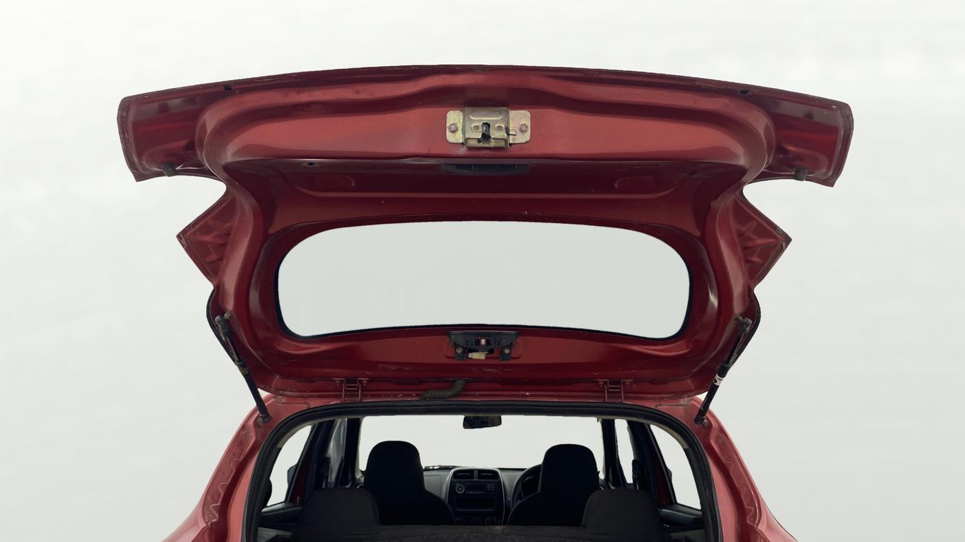 2017 Renault Kwid RXL, Petrol, Manual, 77,631 km, Boot Door Open