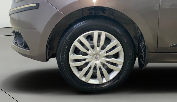 2017 Tata Tiago XT DIESEL, Diesel, Manual, 73,406 km, Left Front Wheel