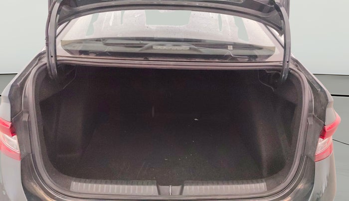 2022 Skoda SLAVIA STYLE 1.5L TSI DSG, Petrol, Automatic, 47,776 km, Boot Open Zoomed View