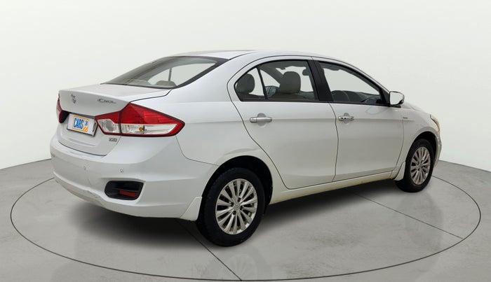 2016 Maruti Ciaz ZXI, Petrol, Manual, 49,976 km, Right Back Diagonal