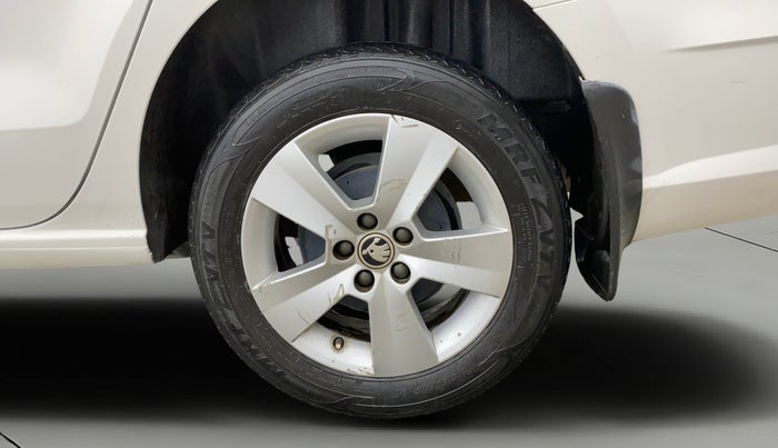 2021 Skoda Rapid 1.0 AMBITION TSI MT, Petrol, Manual, 59,828 km, Left Rear Wheel