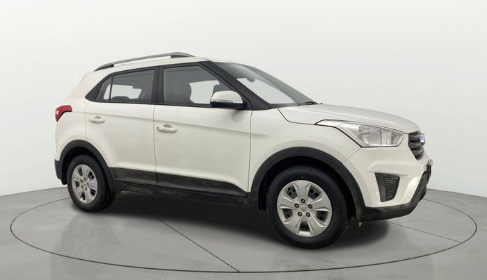 2017 Hyundai Creta E PLUS 1.6 PETROL, Petrol, Manual, 35,825 km, Right Front Diagonal