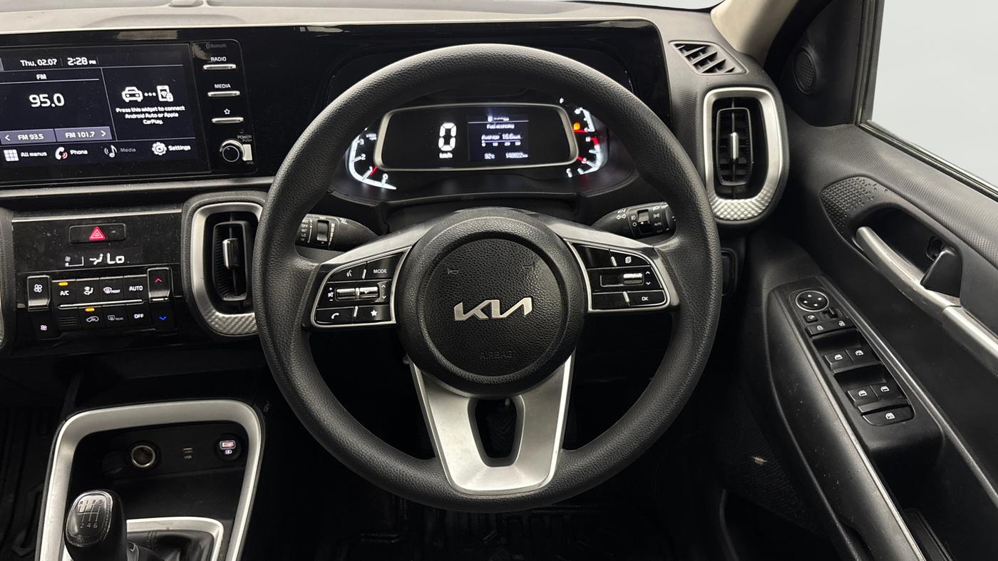 2022 KIA SONET HTK PLUS 1.5, Diesel, Manual, 1,48,756 km, Steering Wheel Close Up