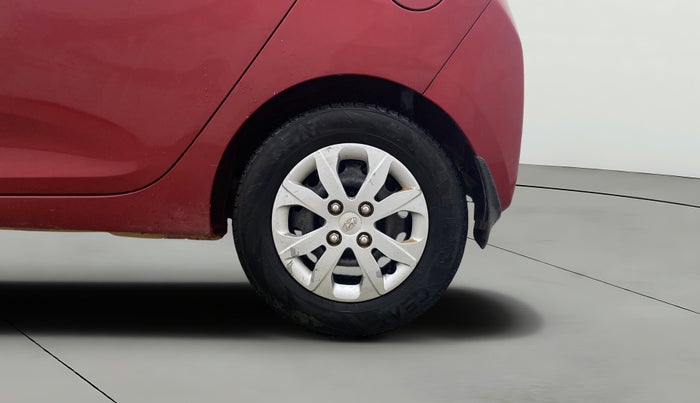 2018 Hyundai Eon MAGNA +, Petrol, Manual, 18,460 km, Left Rear Wheel