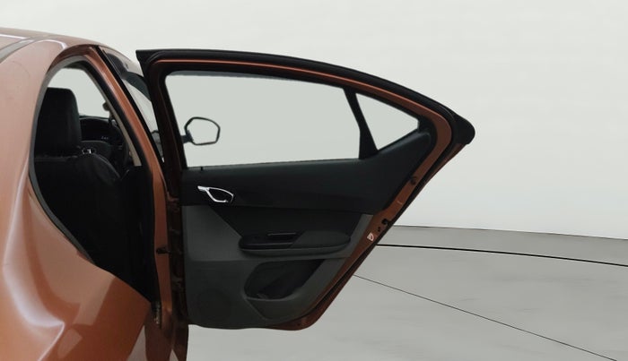 2018 Tata TIGOR XZ PETROL, Petrol, Manual, 40,381 km, RHS Rear Door