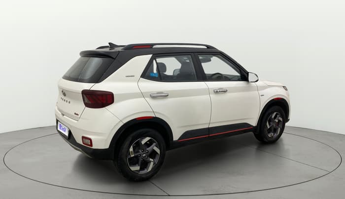 2022 Hyundai VENUE SX PLUS 1.0 TURBO DCT DUAL TONE, Petrol, Automatic, 24,238 km, Right Back Diagonal