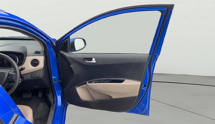 2017 Hyundai Grand i10 SPORTZ (O) AT 1.2 KAPPA VTVT, Petrol, Automatic, 80,082 km, RHS Front Door