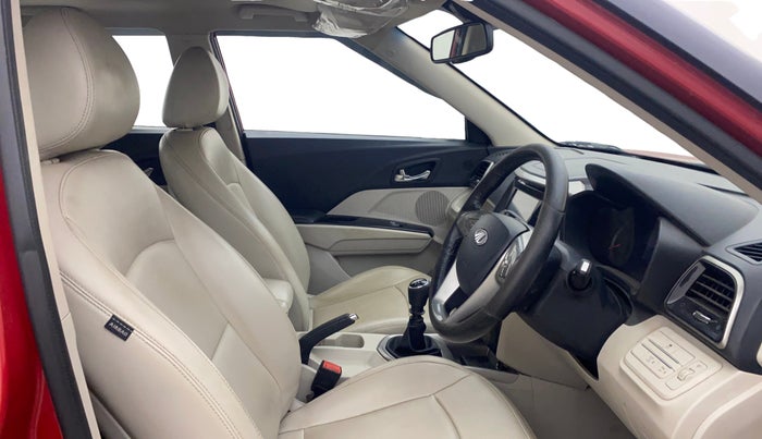 2020 Mahindra XUV300 W8 (O) 1.5 DIESEL, Diesel, Manual, 1,10,988 km, Right Side Front Door Cabin