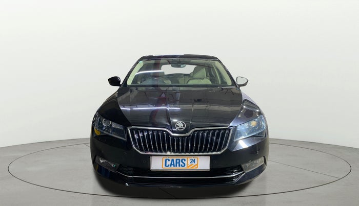 2016 Skoda Superb L&K 1.8 TSI AT, Petrol, Automatic, 28,278 km, Front