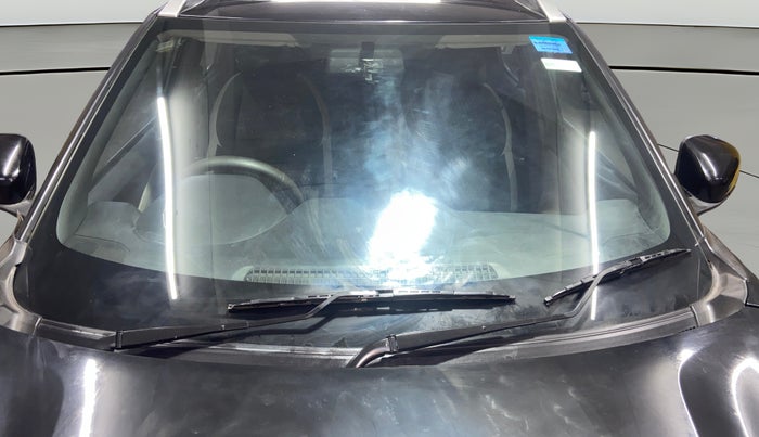 2022 Nissan MAGNITE XV TURBO CVT, Petrol, Automatic, 44,865 km, Front Windshield