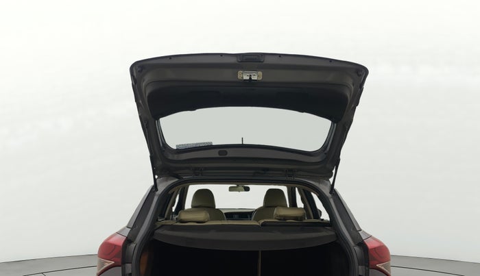 2016 Hyundai Elite i20 ASTA 1.2, Petrol, Manual, 1,14,940 km, Boot Door Open