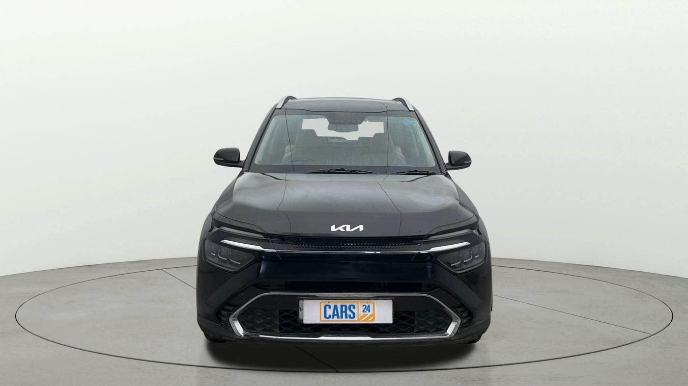2022 KIA CARENS LUXURY PLUS 1.4 PETROL DCT 7 STR, Petrol, Automatic, 63,105 km, Front