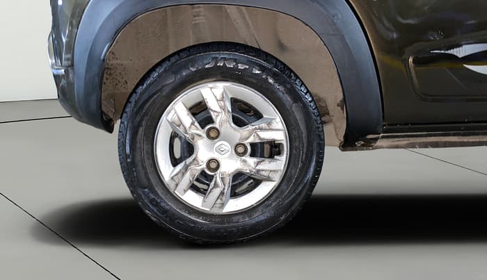 2018 Renault Kwid RXT 0.8, Petrol, Manual, 46,440 km, Right Rear Wheel