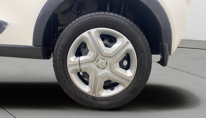 2018 Tata NEXON XM PETROL, Petrol, Manual, 91,949 km, Left Rear Wheel