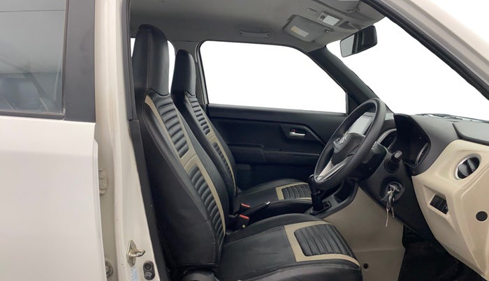 2019 Maruti New Wagon-R ZXI 1.2, Petrol, Manual, 77,401 km, Right Side Front Door Cabin