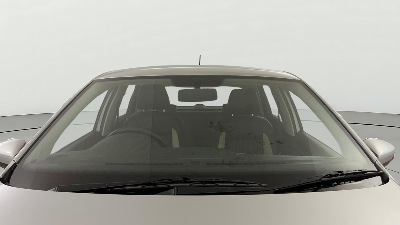 2019 Volkswagen Polo TRENDLINE 1.0L, Petrol, Manual, 22,766 km, Front Windshield