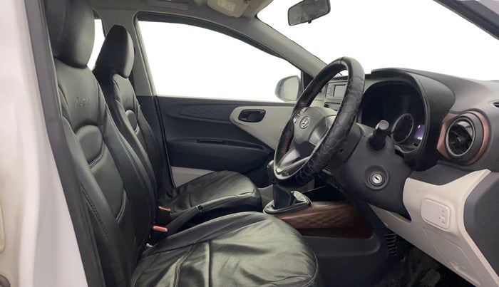 2020 Hyundai AURA S 1.2, Petrol, Manual, 18,726 km, Right Side Front Door Cabin