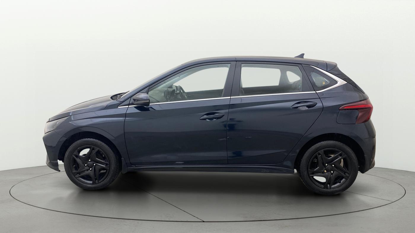 2023 Hyundai NEW I20 SPORTZ 1.2 MT, Petrol, Manual, 1,01,211 km, Left Side