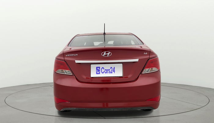 2015 Hyundai Verna FLUIDIC 4S 1.6 VTVT S, Petrol, Manual, 38,304 km, Back/Rear