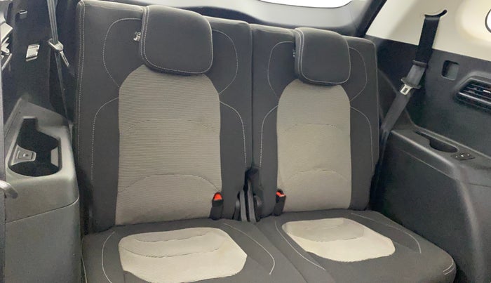 2022 MG HECTOR PLUS SUPER 1.5 PETROL TURBO HYBRID MT 7-STR, Petrol, Manual, 22,736 km, Third Seat Row ( optional )