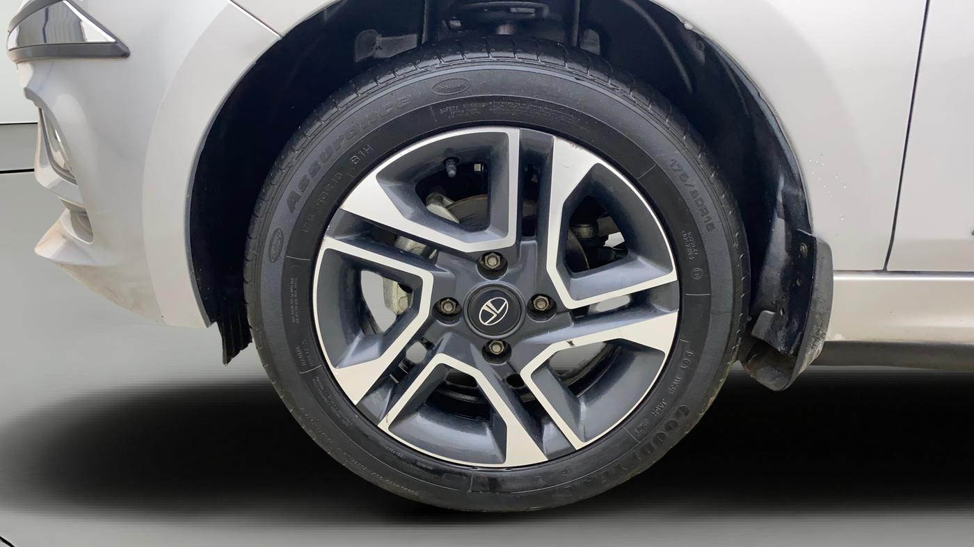 2021 Tata TIGOR XZA PLUS PETROL, Petrol, Automatic, 7,379 km, Left Front Wheel