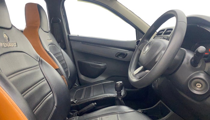 2016 Renault Kwid RXT 0.8, Petrol, Manual, 86,050 km, Right Side Front Door Cabin