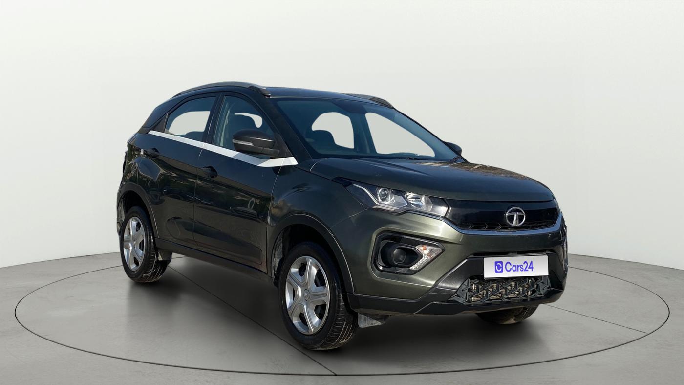 2022 Tata NEXON XM SUNROOF DIESEL, Diesel, Manual, 18,670 km, Right Front Diagonal