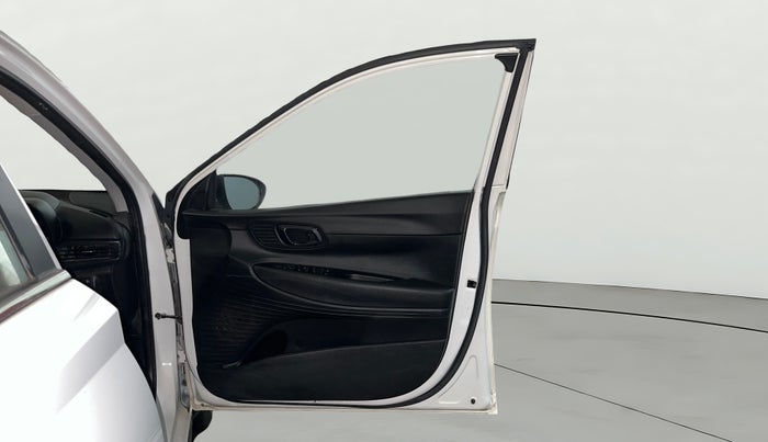 2021 Hyundai NEW I20 SPORTZ 1.0T GDI IMT, Petrol, Manual, 24,520 km, RHS Front Door