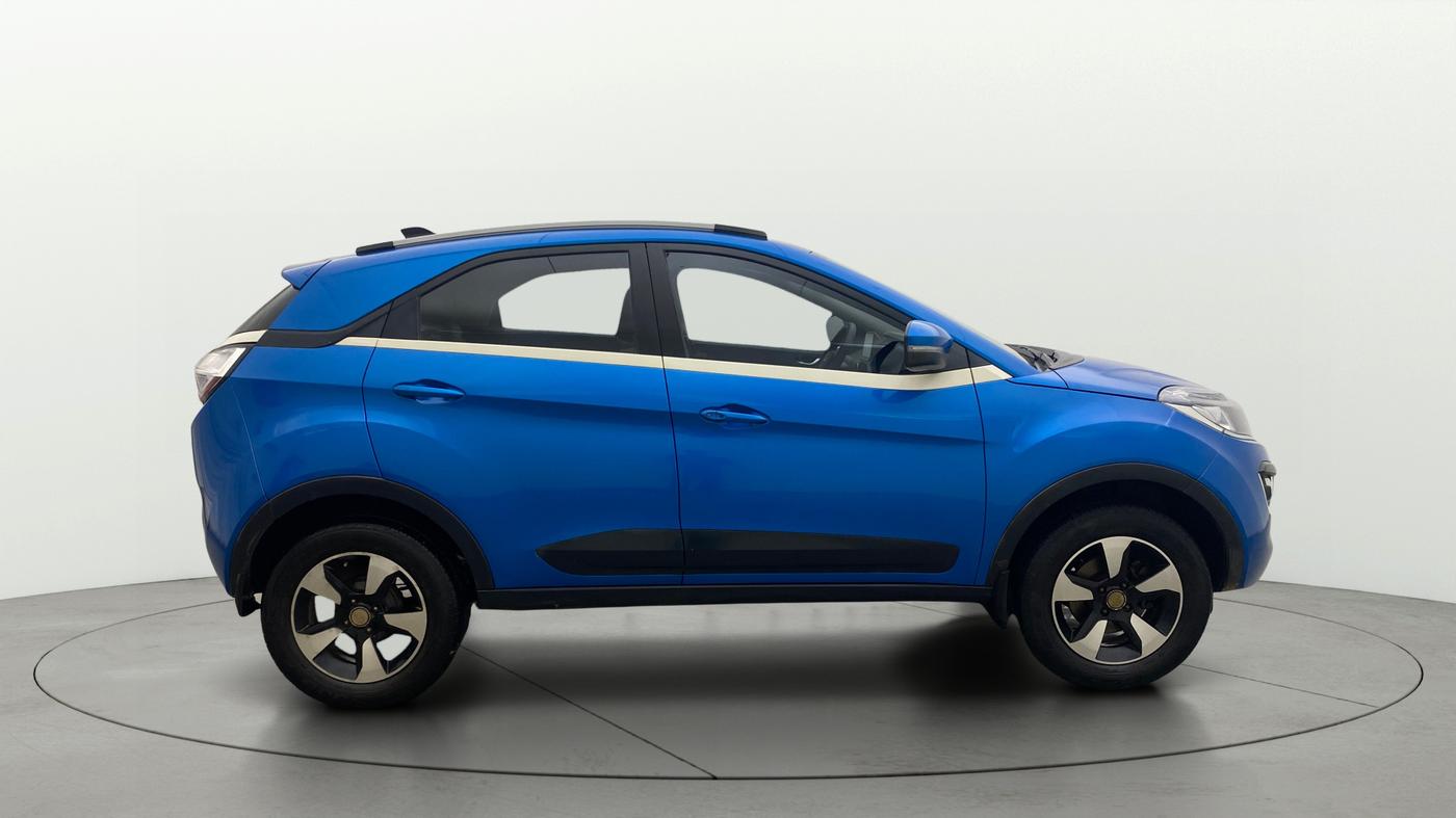 2018 Tata NEXON XZ PLUS DIESEL, Diesel, Manual, 51,924 km, Right Side View