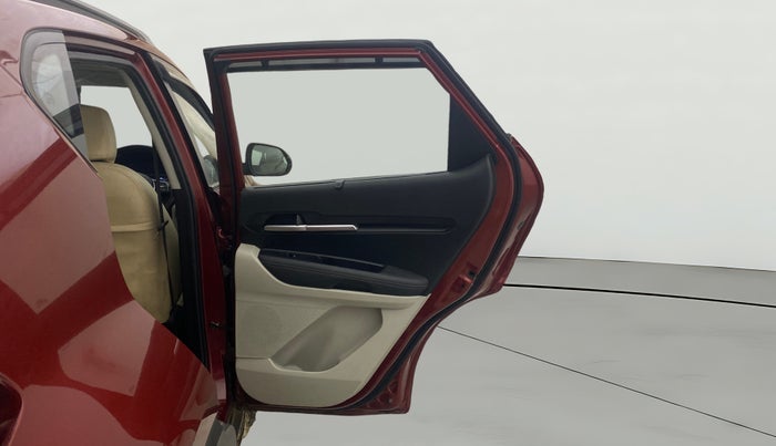 2021 KIA SONET HTX 1.0 IMT, Petrol, Manual, 42,116 km, RHS Rear Door
