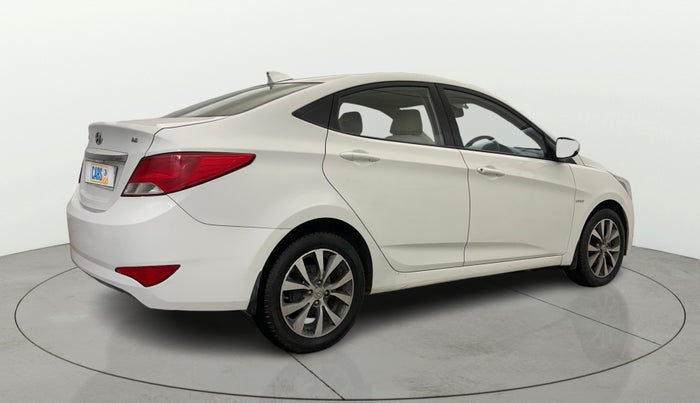 2016 Hyundai Verna 1.6 VTVT SX, Petrol, Manual, 70,675 km, Right Back Diagonal