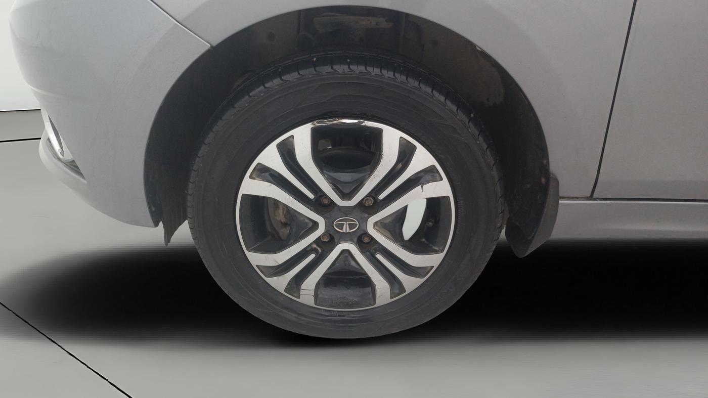 2018 Tata Tiago XZA PETROL, Petrol, Automatic, 45,507 km, Left Front Wheel