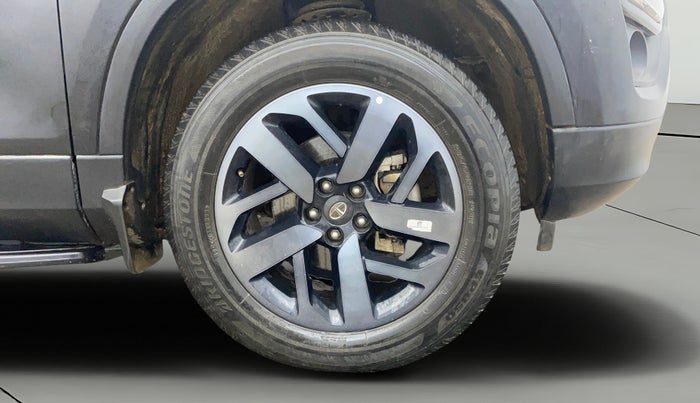 2023 Tata Safari XZA PLUS O DARK EDITION, Diesel, Automatic, 34,482 km, Right Front Wheel