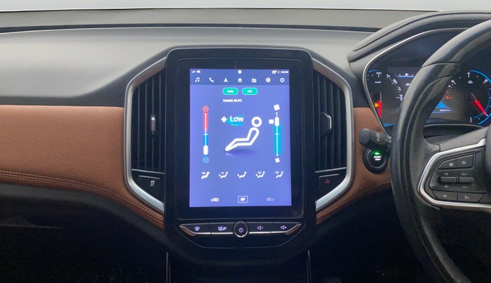 2022 MG HECTOR PLUS SHARP 2.0 DIESEL TURBO MT 6-STR, Diesel, Manual, 40,471 km, Air Conditioner