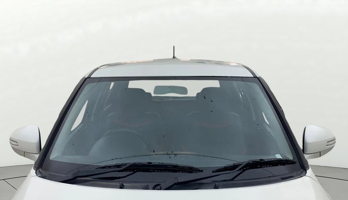 2014 Maruti Swift VXI, Petrol, Manual, 76,015 km, Front Windshield