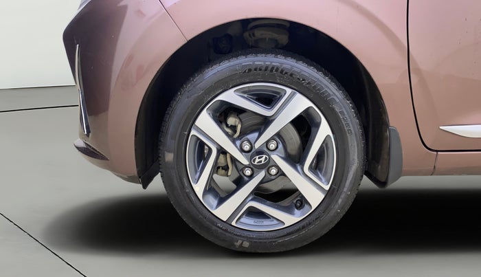 2021 Hyundai AURA S 1.2 CNG, CNG, Manual, 27,201 km, Left Front Wheel