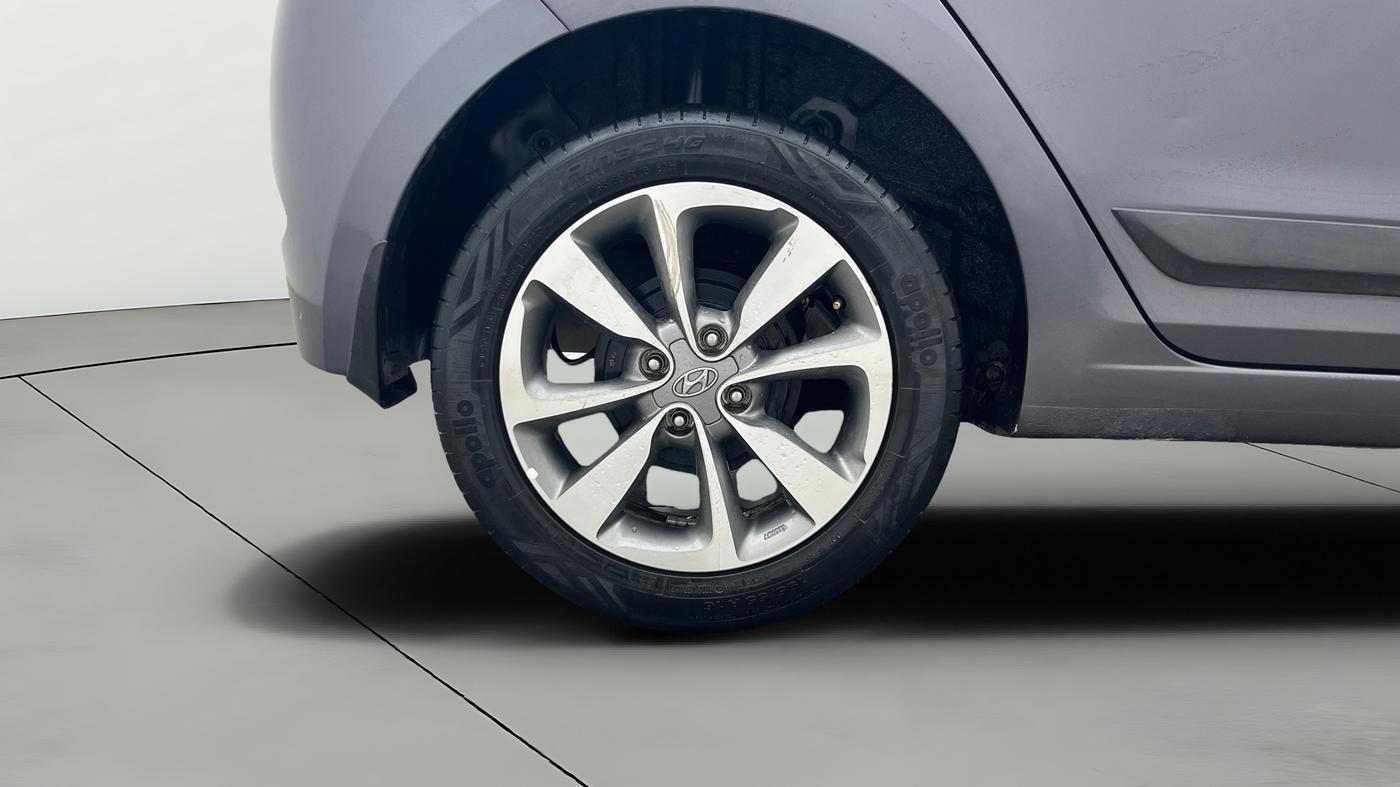 2014 Hyundai Elite i20 ASTA 1.4 CRDI, Diesel, Manual, 46,376 km, Right Rear Wheel