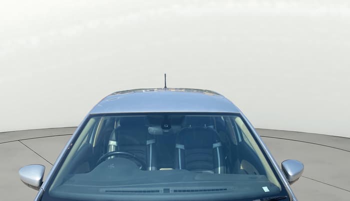 2017 Volkswagen Ameo HIGHLINE PLUS 1.5L AT 16 ALLOY, Diesel, Automatic, 1,06,109 km, Front Windshield