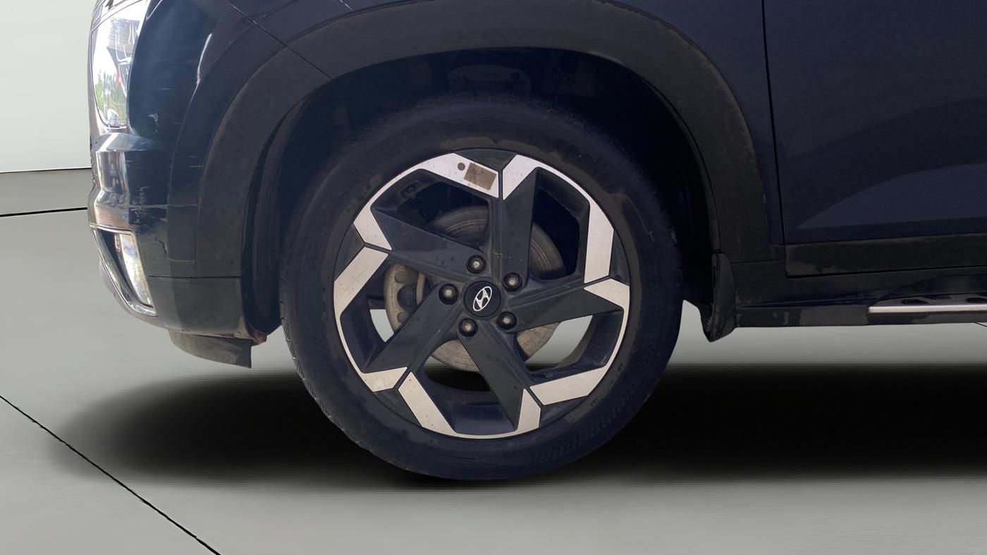 2022 Hyundai ALCAZAR 1.5 SIGNATURE (O) AT 6STR, Diesel, Automatic, 30,479 km, Left Front Wheel
