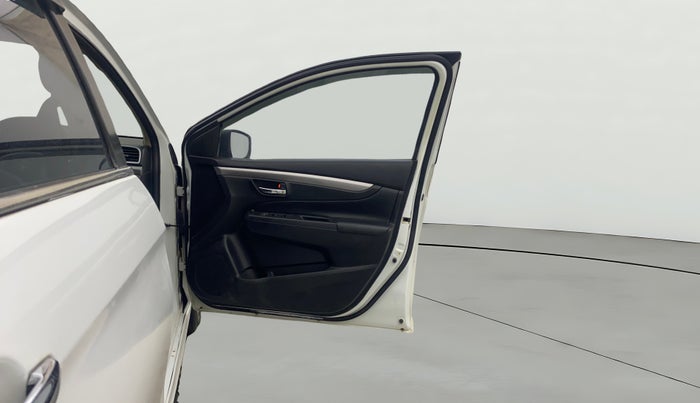 2017 Maruti Ciaz ALPHA DIESEL 1.3, Diesel, Manual, 62,351 km, RHS Front Door